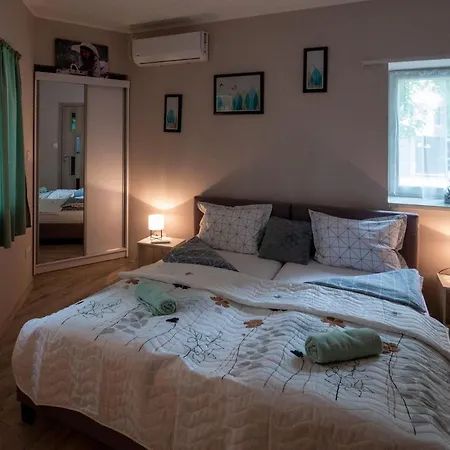 Aparthotel Bokor Vendeghaz - Levendula *