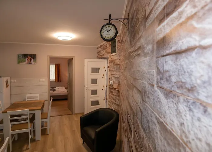Aparthotel Bokor Vendeghaz - Levendula 4*